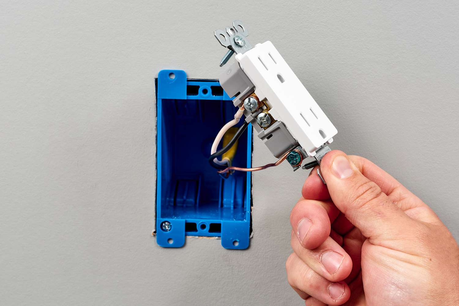 Power Outlet Installation - Service Image